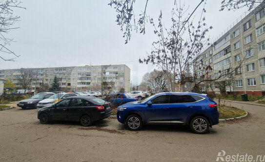 Продажа 2-комн квартиры на вторичном рынке Воскресенск, Центральная улица,  д. 12