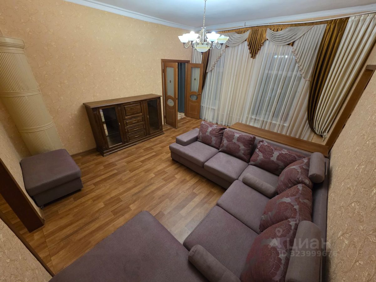 Продажа 2-комн квартиры на вторичном рынке Вознесенский проспект, 31