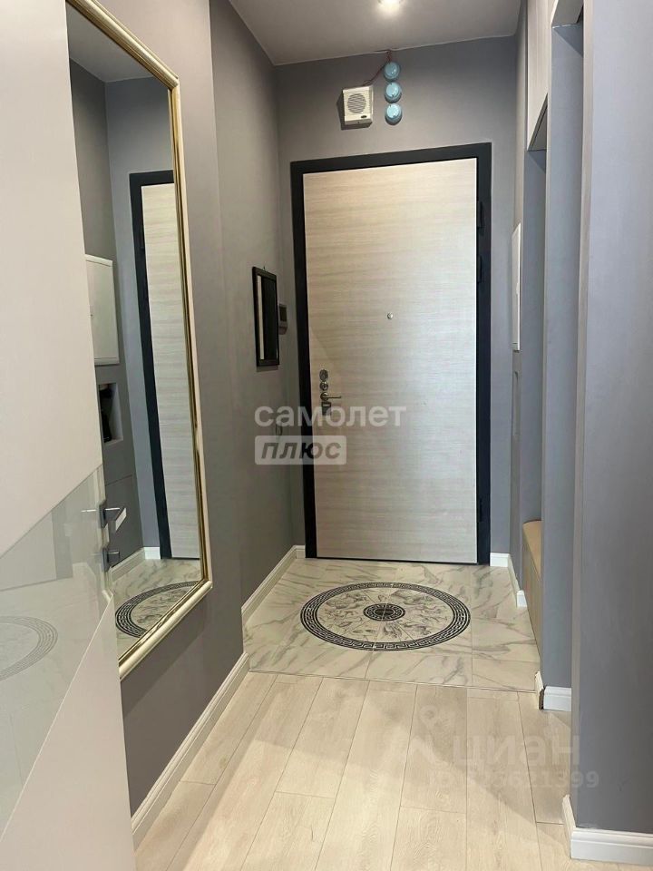 Аренда 3-комн квартиры на вторичном рынке бульвар Братьев Весниных,  д. 2