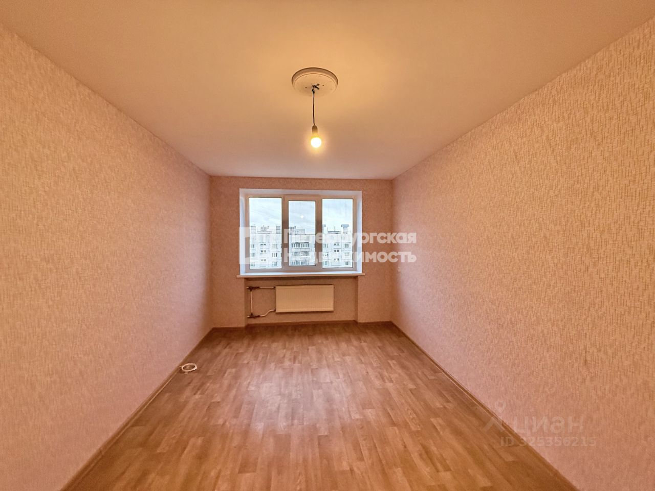 Продажа 3-комн квартиры на вторичном рынке Шлиссельбургский проспект, 36К1