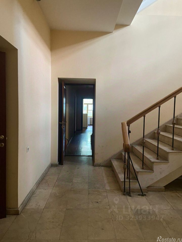 Продажа отдельного здания Люсиновский 3-й пер,  д. 5