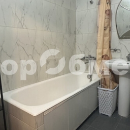 Продажа 2-комн квартиры на вторичном рынке Селятино, ул Госпитальная,  д. 10