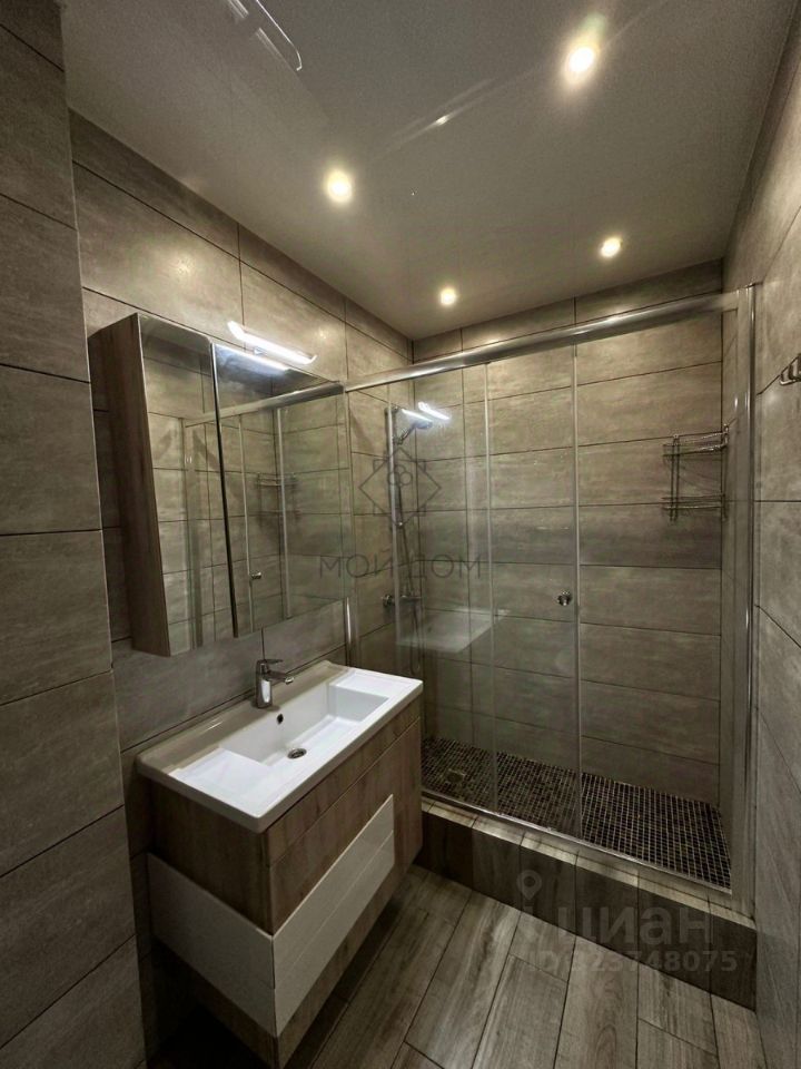 Продажа 1-комн квартиры на вторичном рынке Химки, улица Бабакина, 15