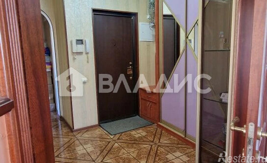 Продажа 2-комн квартиры на вторичном рынке Ливенская улица