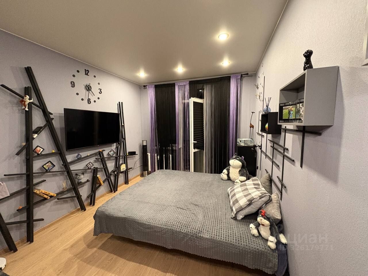 Продажа студии улица Летчика Лихолетова, 14к2
