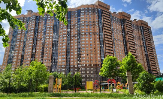 Продажа 2-комн квартиры на вторичном рынке улица Валерия Гаврилина,  д. 5