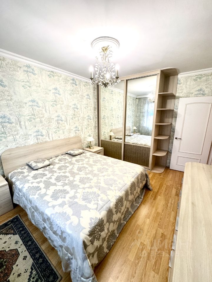 Аренда 3-комн квартиры на вторичном рынке Озерная улица, 2к3