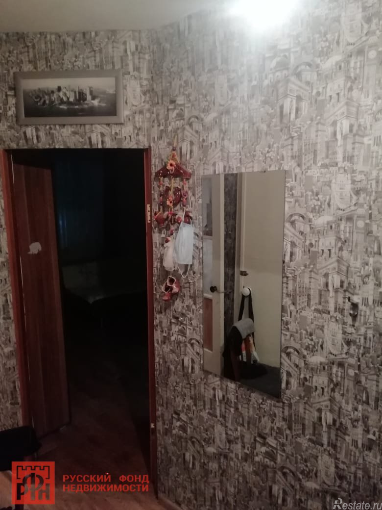 Продажа 1-комн квартиры на вторичном рынке Кронштадт г., Мануильского ул. ,  д. 9