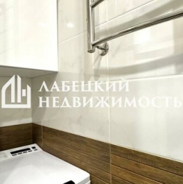 Продажа 1-комн квартиры на вторичном рынке Авиационная улица,  д. 74 к2