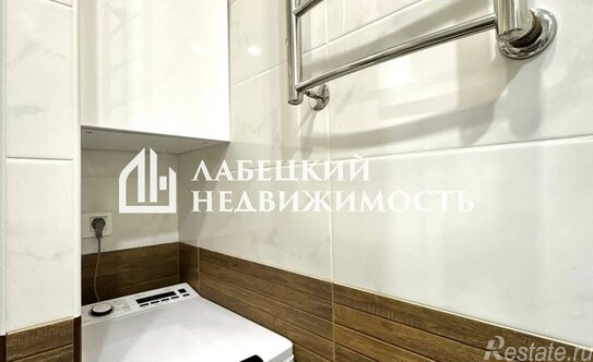 Продажа 1-комн квартиры на вторичном рынке Авиационная улица,  д. 74 к2