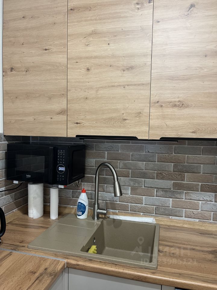 Аренда 1-комн квартиры на вторичном рынке Мирный пгт, улица Академика Северина, 10