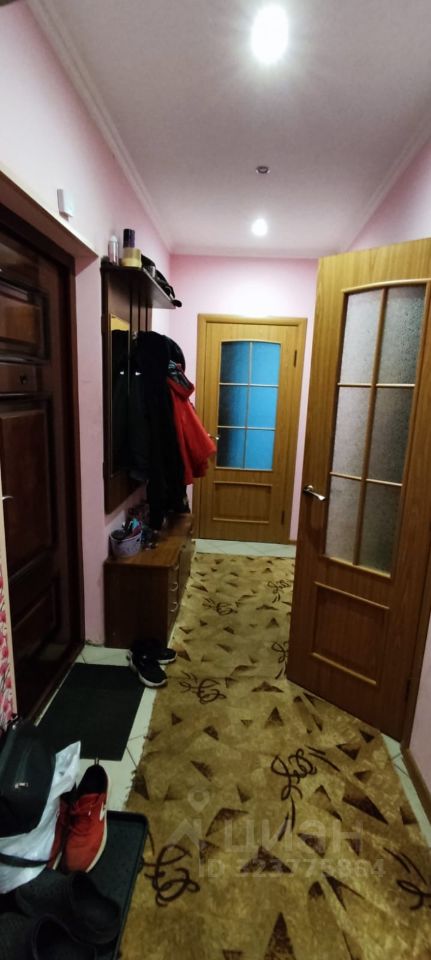 Продажа 2-комн квартиры на вторичном рынке д. Малые Вяземы, Петровское шоссе, 5