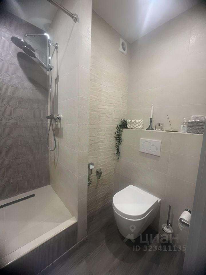 Продажа 4-комн квартиры на вторичном рынке улица Гризодубовой, 1К1