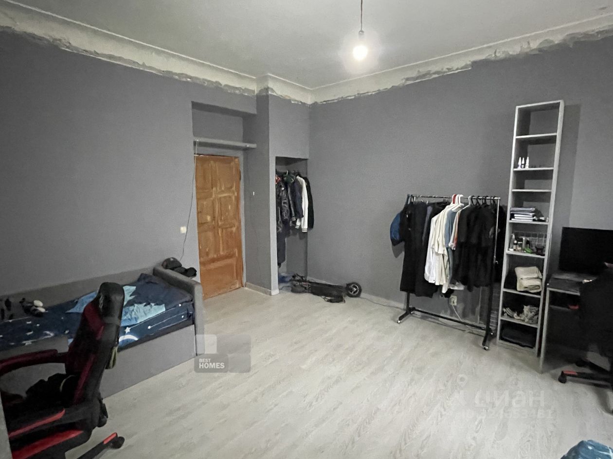 Продажа 2-комн квартиры на вторичном рынке Красногорск, Октябрьская улица, 7