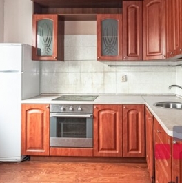 Продажа 3-комн квартиры на вторичном рынке улица Васильцовский Стан,  д. 11