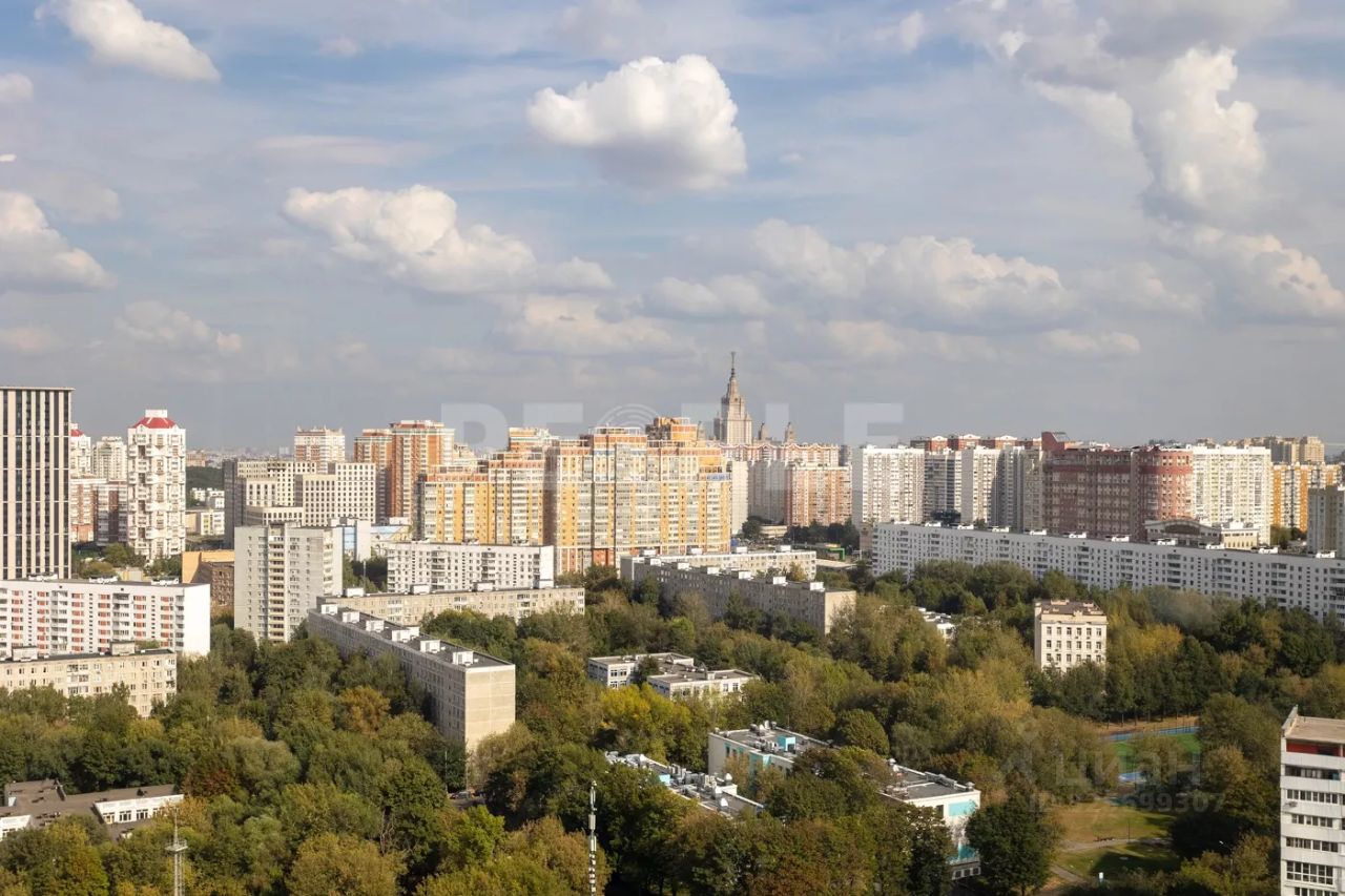 Продажа 3-комн квартиры на вторичном рынке Мичуринский проспект, 56