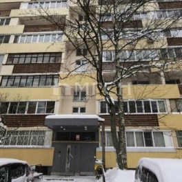 Продажа 2-комн квартиры на вторичном рынке улица Бутлерова,  д. 38 к2