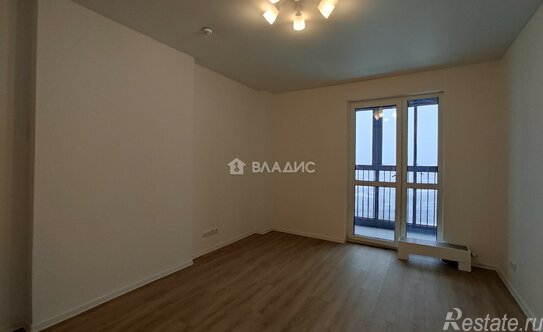 Продажа 4-комн квартиры на вторичном рынке улица Нижняя Хохловка,  д. 6