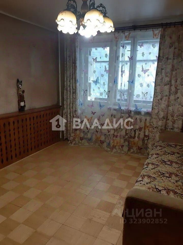 Продажа 2-комн квартиры на вторичном рынке Химки, улица Зои Космодемьянской, 5б