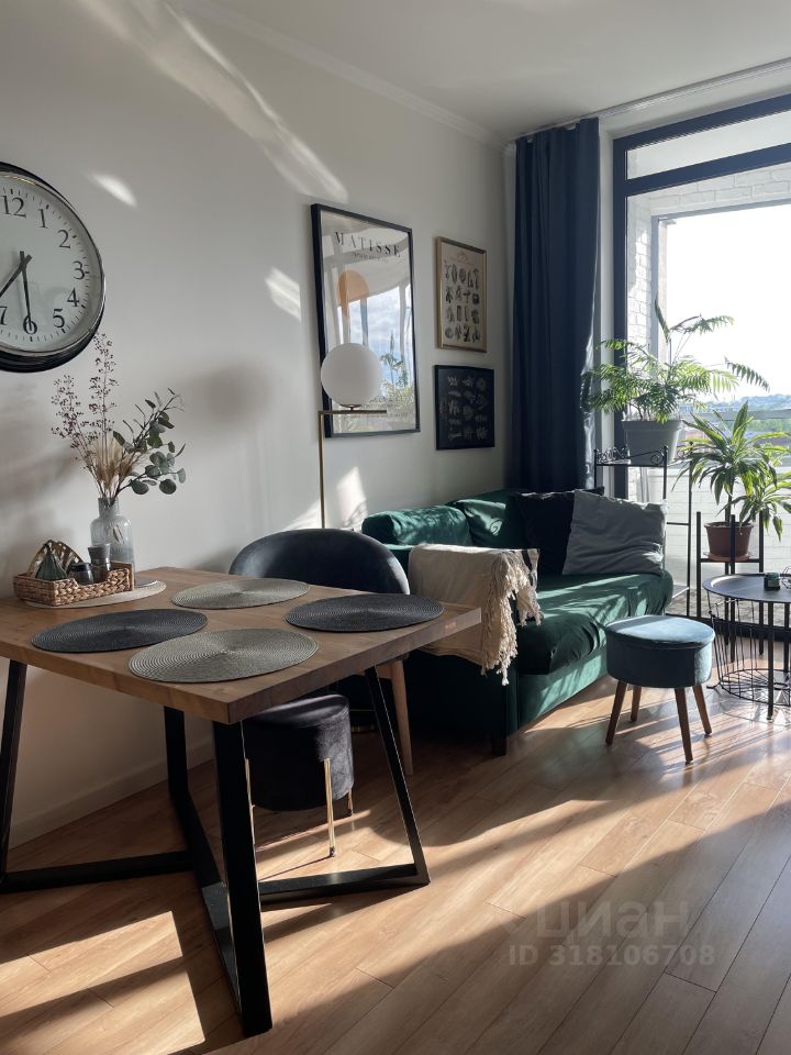 Продажа 2-комн квартиры на вторичном рынке Уральская улица, 2