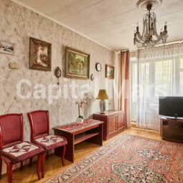 Аренда 1-комн квартиры на вторичном рынке Изумрудная улица,  д. 42