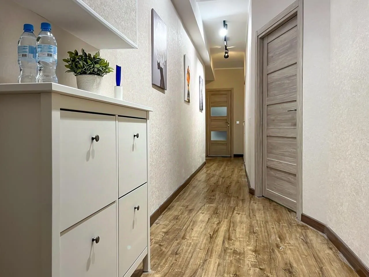 Продажа 3-комн квартиры на вторичном рынке Тамбовская улица, 26Б
