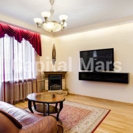 Аренда 3-комн квартиры на вторичном рынке Автозаводский 3-й проезд,  д. 4