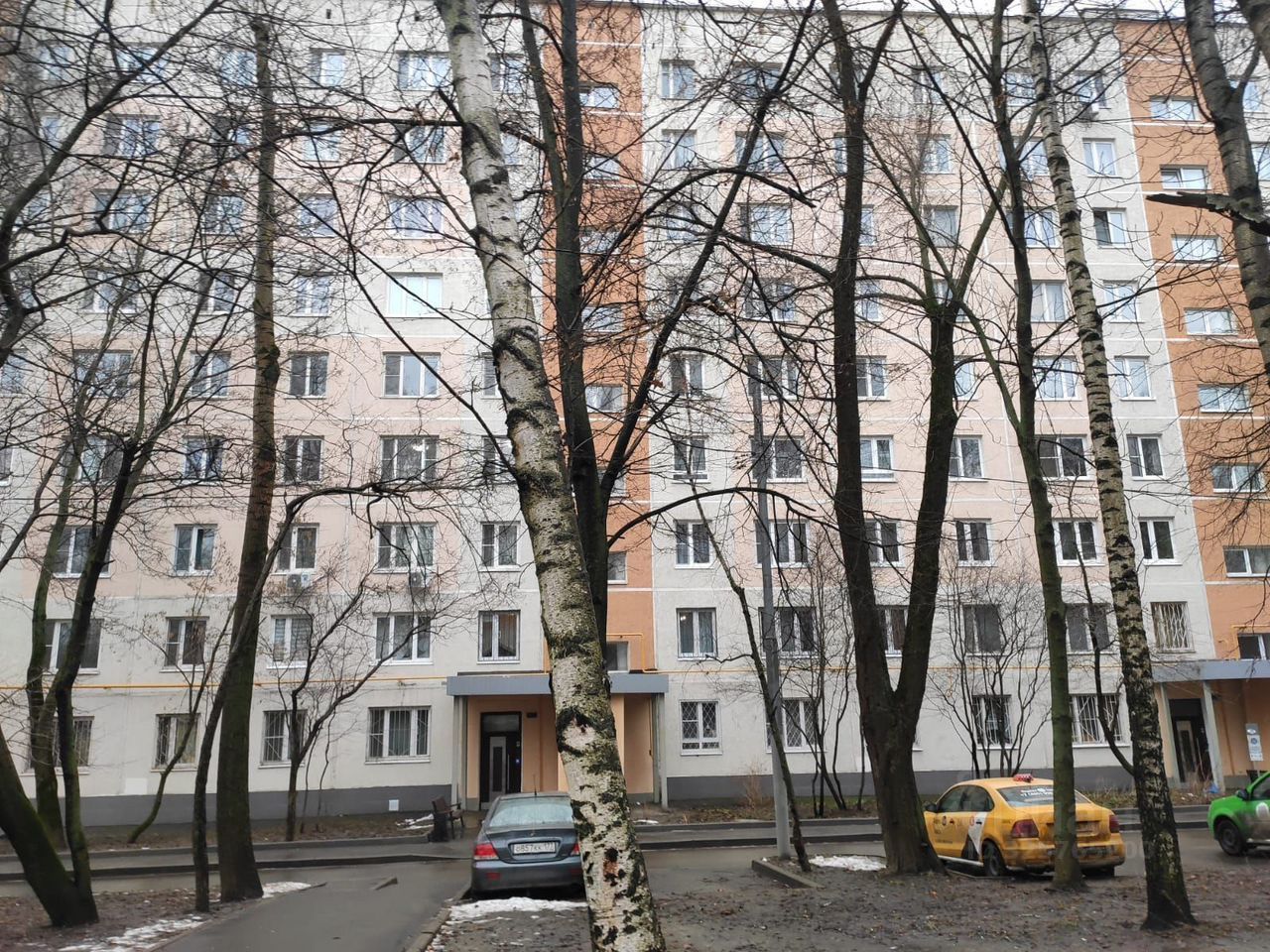 Продажа 2-комн квартиры на вторичном рынке Михневская улица, 15