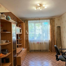 Продажа 4-комн квартиры на вторичном рынке ул Коммуны,  д. 26,  к. 4