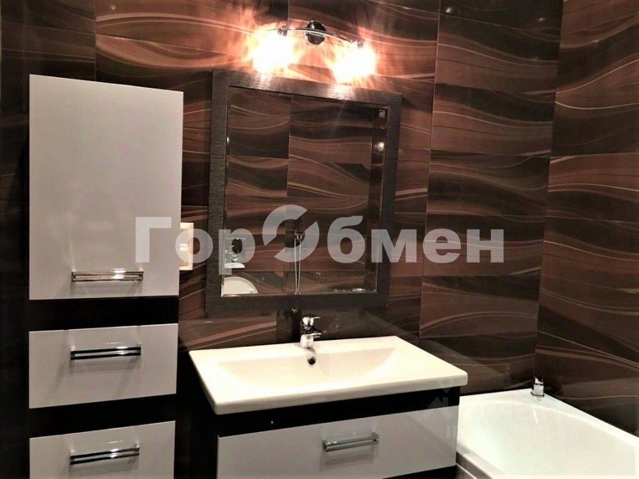 Аренда 1-комн квартиры на вторичном рынке бульвар Веласкеса,  д. 5к3