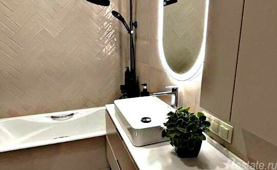 Продажа 2-комн квартиры на вторичном рынке Корабельная улица,  д. 9А