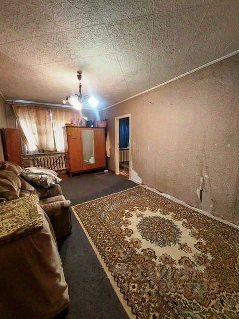 Продажа 2-комн квартиры на вторичном рынке пос. Новые Дома, 2