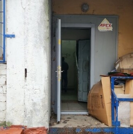 Продажа 3-комн квартиры на вторичном рынке ул Академика Анохина,  д. 42,  к. 2