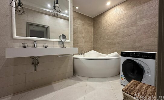 Продажа 2-комн квартиры на вторичном рынке Заречье рп, Медовая ул,  д. 4