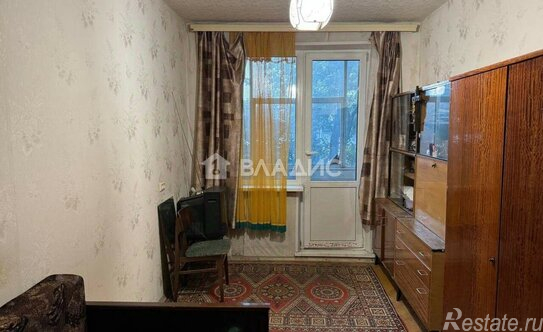 Продажа 3-комн квартиры на вторичном рынке Дегунинская улица,  д. 13 к2