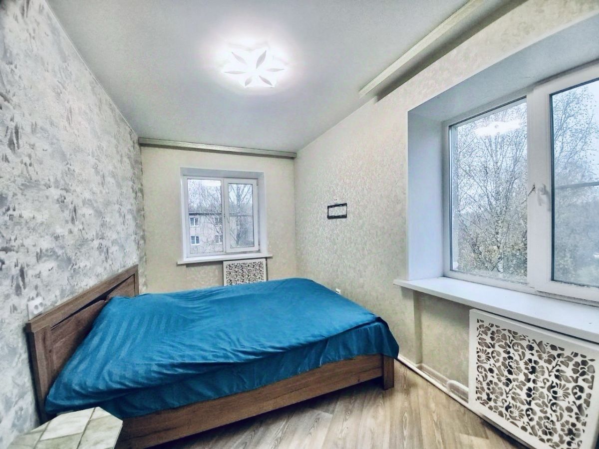 Продажа 2-комн квартиры на вторичном рынке пос. НИИРП, 3