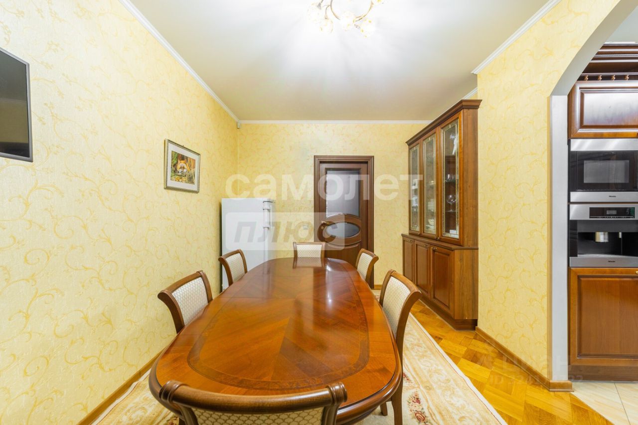 Продажа 4-комн квартиры на вторичном рынке Благодатная улица, 34