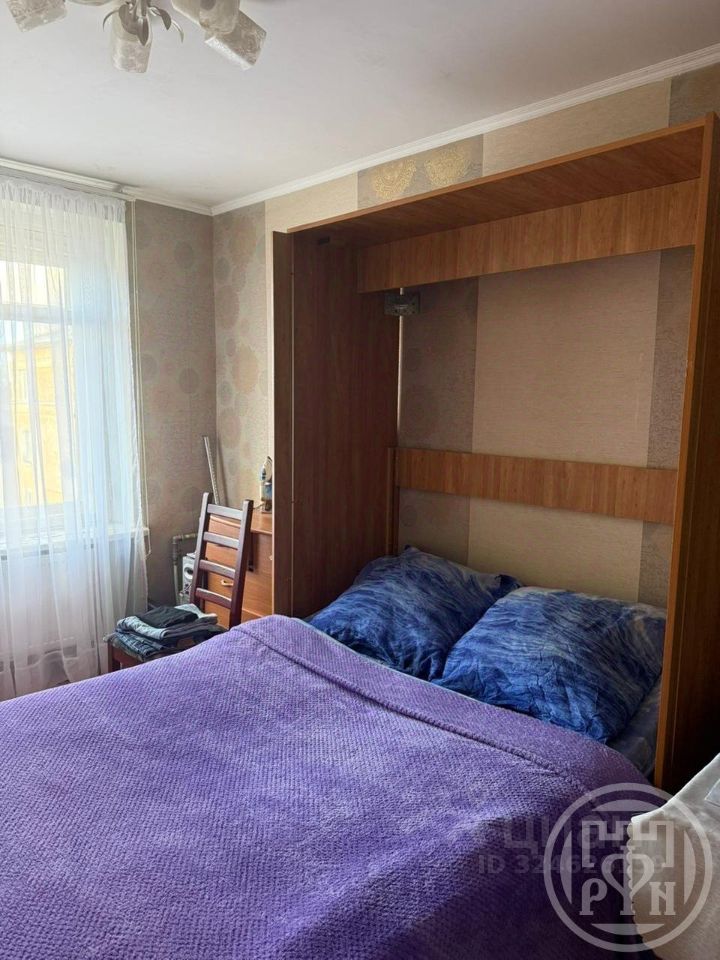 Продажа 3-комн квартиры на вторичном рынке Кронштадт, улица Юрия Инге, 8