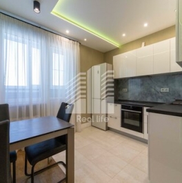 Продажа 3-комн квартиры на вторичном рынке Южный, ул Курыжова,  д. 1,  к. 1