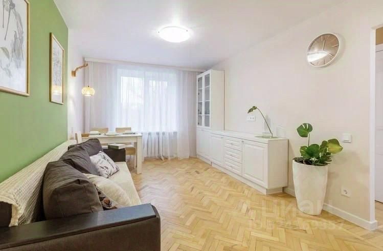 Аренда 3-комн квартиры на вторичном рынке Тихорецкий проспект, 15К1