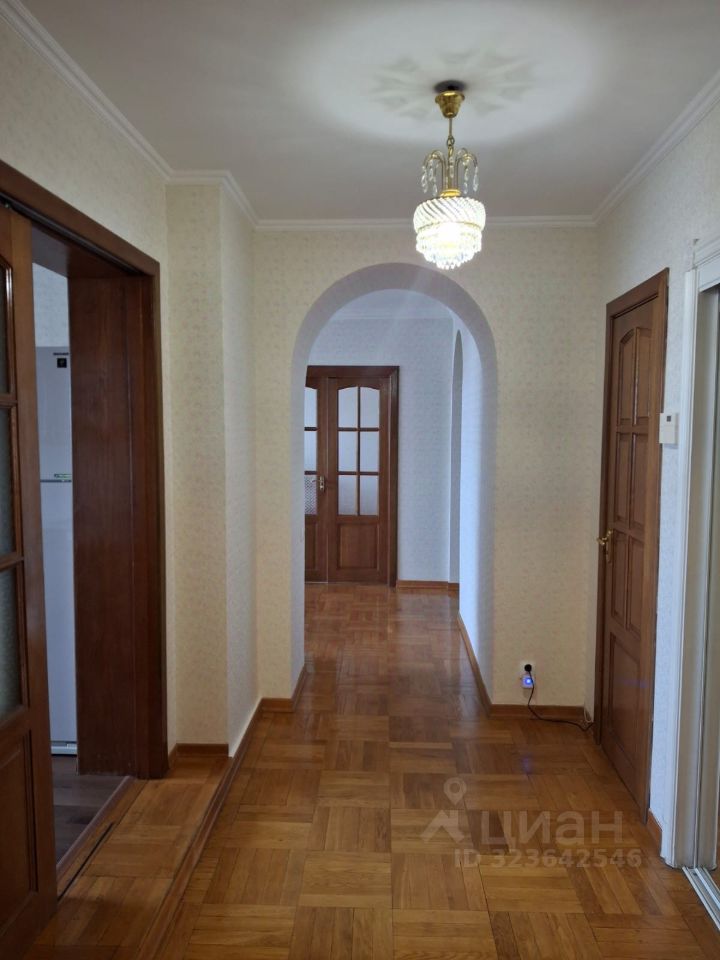 Аренда 4-комн квартиры на вторичном рынке Долгоруковская улица, 40