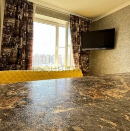 Продажа 1-комн квартиры на вторичном рынке Гурьянова ул,  д. 2 к1