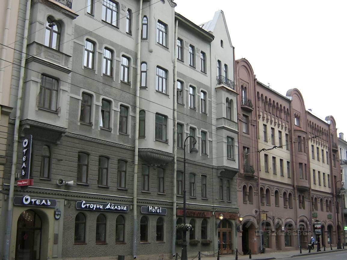 Продажа 1-комн квартиры на вторичном рынке Каменноостровский проспект, 45