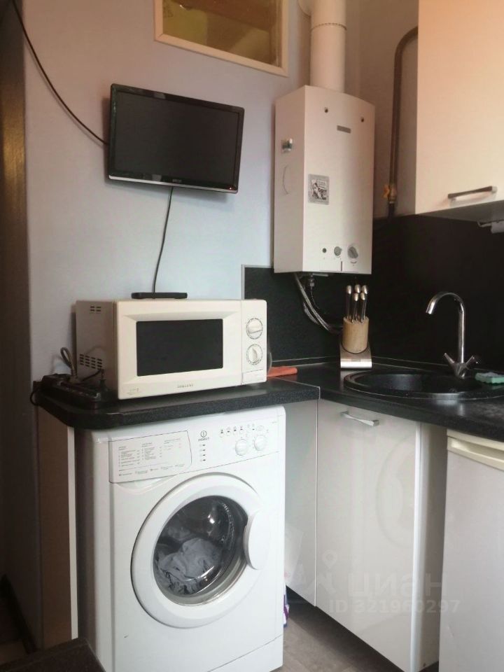 Продажа 1-комн квартиры на вторичном рынке улица Шателена, 20