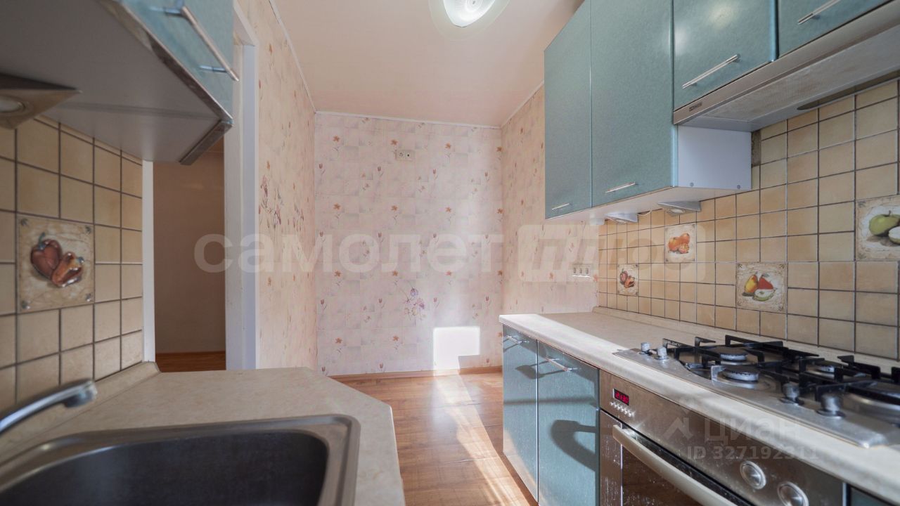 Продажа 3-комн квартиры на вторичном рынке пос. Новый Городок, 1