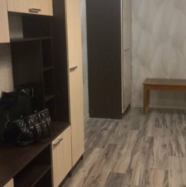 Продажа 2-комн квартиры на вторичном рынке Петергоф г, Разводная ул,  д. 39