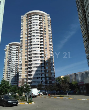 Продажа 3-комн квартиры на вторичном рынке Островцы, ул. Подмосковная,  д. 34