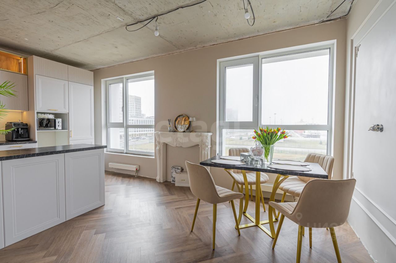 Продажа 3-комн квартиры на вторичном рынке проспект Крузенштерна, 13