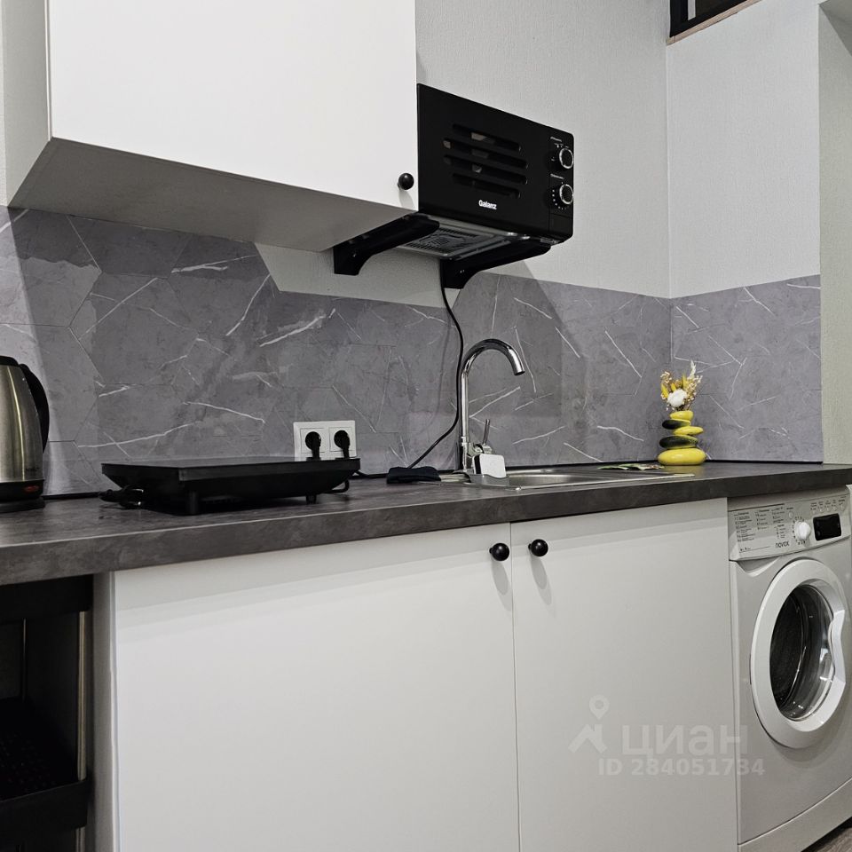 Аренда 1-комн квартиры на вторичном рынке Вознесенский проспект, 33