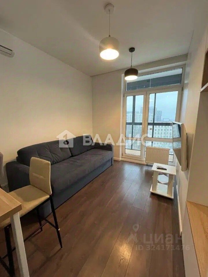 Продажа 1-комн квартиры на вторичном рынке улица Красных Зорь, 33А